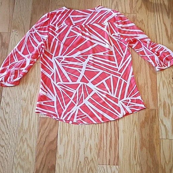 Banana Republic Blouse! - Picture 8 of 8